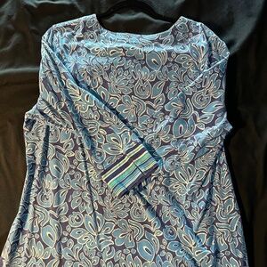 Coolibar Women's Tunic XL. SPF 50 plus.No tears or holes.